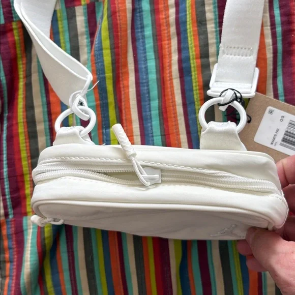 Jordan Crossbody Shoulder Bag with Removable Strap 7 1/2 x 4 1/2 x 2 inches nwt - Picture 5 of 14